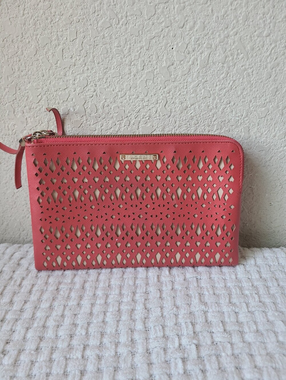 Stella & Dot Coral Laser-Cut Zip Clutch
